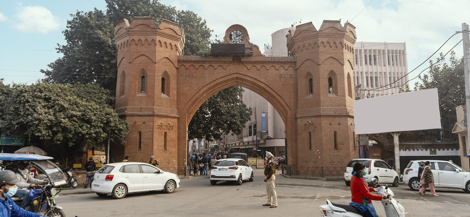 Hall Gate