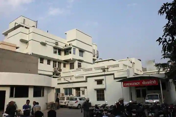 Nayyar Hospital