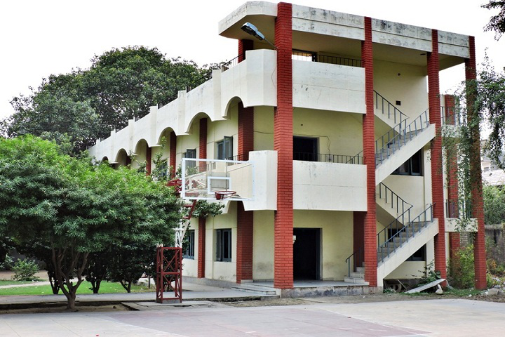 Shahzada Nand College